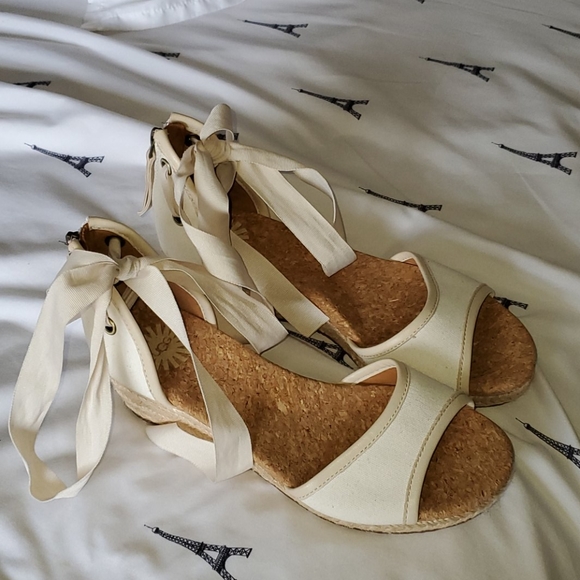 UGG Other - Brand New Ugg Wedge Sandals Size 5